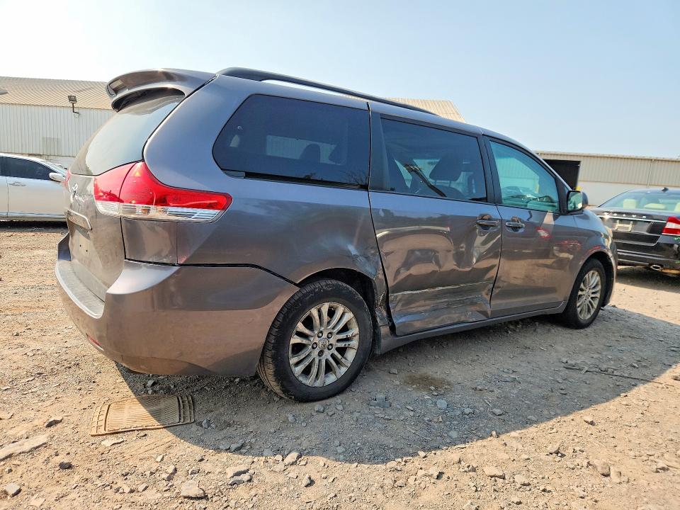 Aukcja sprzedaży 2011 Toyota Sienna, vin: 5TDYK3DC5BS142038, numer aukcji: 63619346