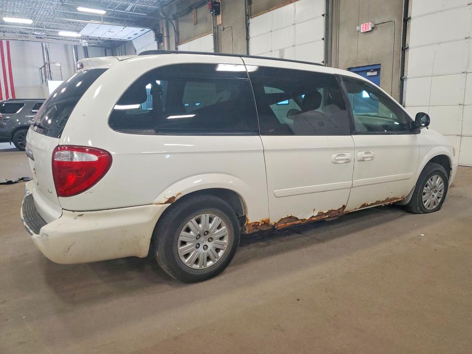 Продажа на аукционе авто 2007 Chrysler Town & Country, vin: 2A4GP44R67R343366, номер лота: 63819496