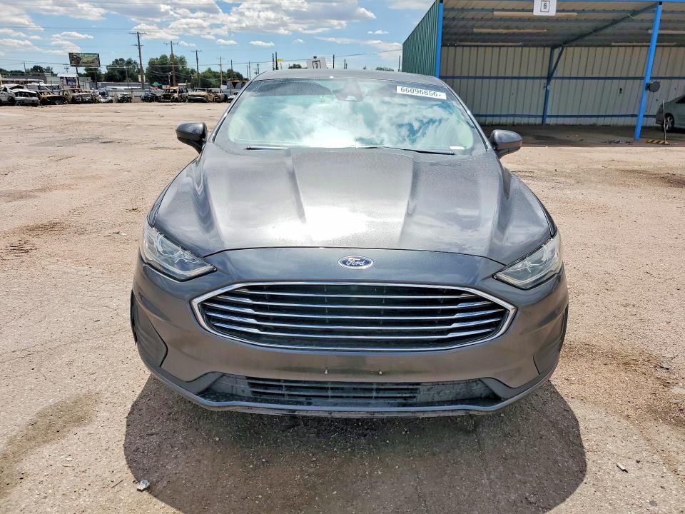 66096856 :رقم المزاد ، 3FA6P0T9XKR237376 vin ، 2019 Ford Fusion مزاد بيع