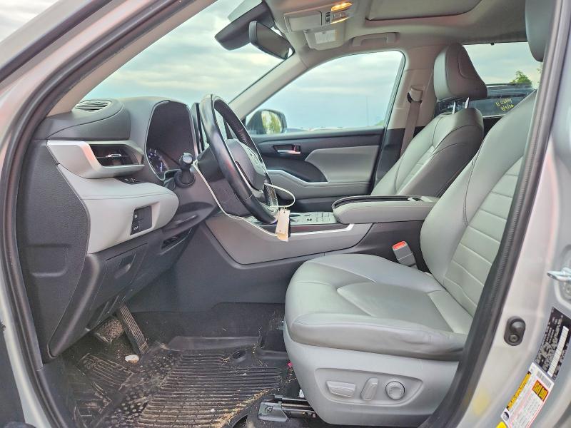 Продаж на аукціоні авто 2022 Toyota Highlander, vin: 5TDGZRBH7NS582422, номер лоту: 65127336