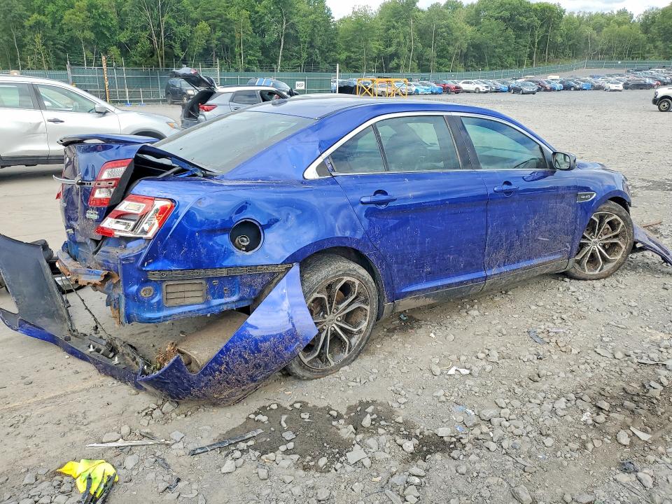 63822116 :رقم المزاد ، 1FAHP2KT5DG231674 vin ، 2013 Ford Taurus مزاد بيع
