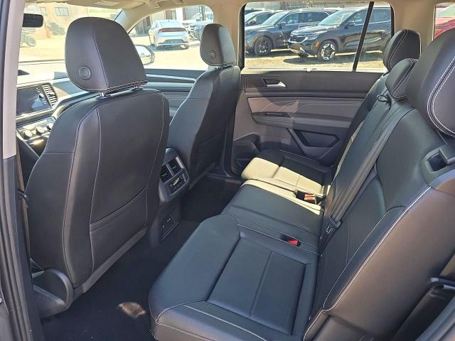 2023 Volkswagen Atlas მანქანა იყიდება აუქციონზე, vin: 1V2HR2CA9PC531536, აუქციონის ნომერი: 64272086