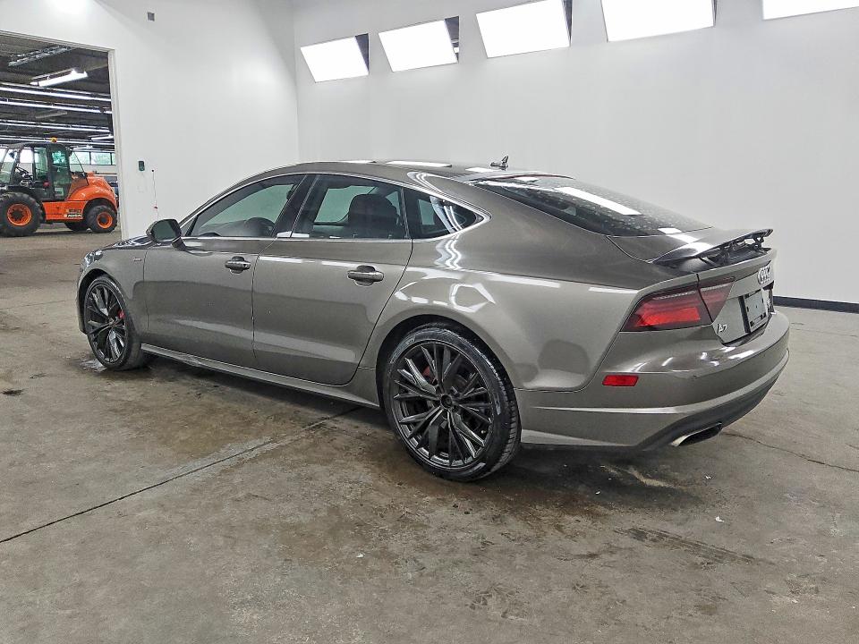 Продажа на аукционе авто 2016 Audi A7, vin: WAU2GAFC5GN034330, номер лота: 65928356