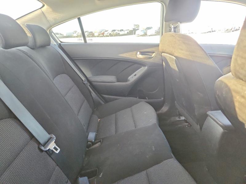 2017 Kia Forte მანქანა იყიდება აუქციონზე, vin: 3KPFK4A79HE156693, აუქციონის ნომერი: 64225566