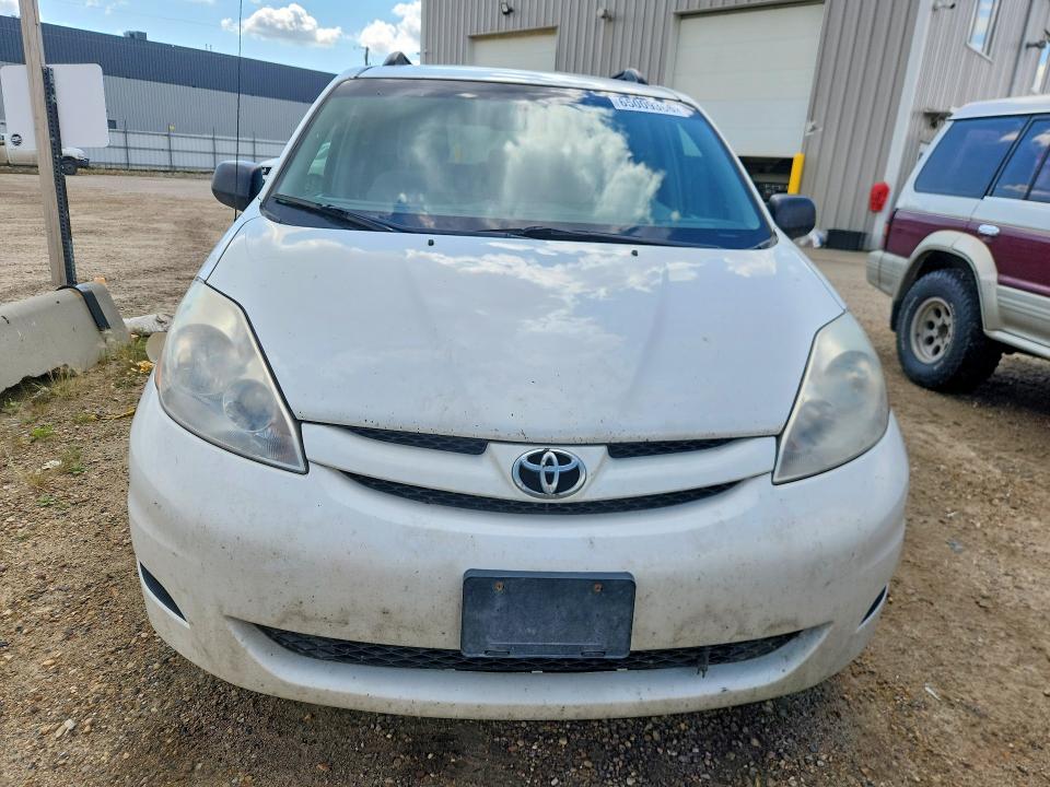 Aukcja sprzedaży 2010 Toyota Sienna, vin: 5TDZK4CC3AS338201, numer aukcji: 65009366