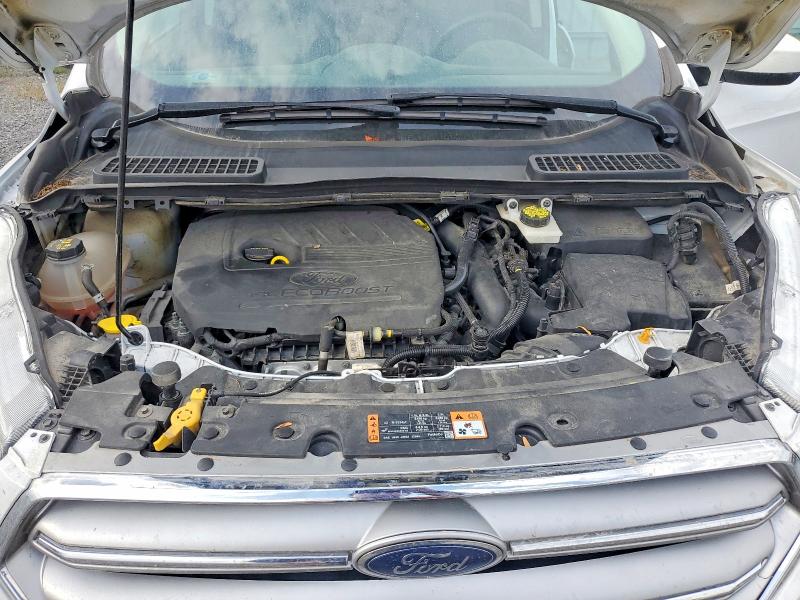 2017 Ford Escape მანქანა იყიდება აუქციონზე, vin: 1FMCU0GD6HUD88944, აუქციონის ნომერი: 66888066