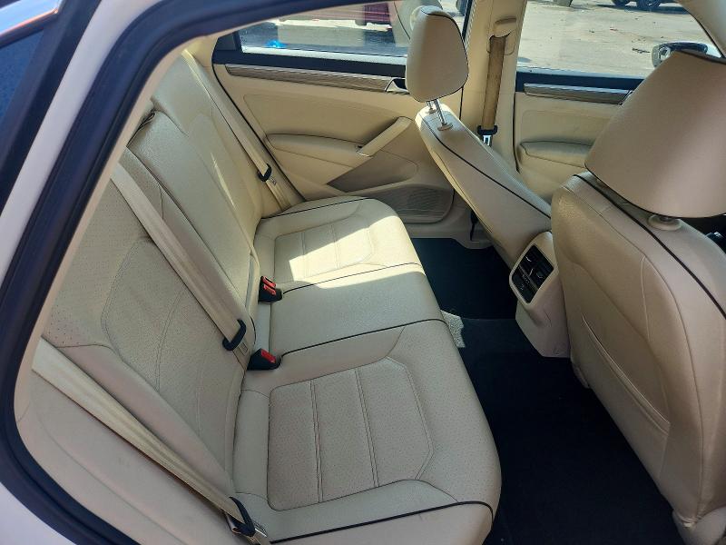 2016 Volkswagen Passat მანქანა იყიდება აუქციონზე, vin: 1VWBS7A30GC053453, აუქციონის ნომერი: 65474656