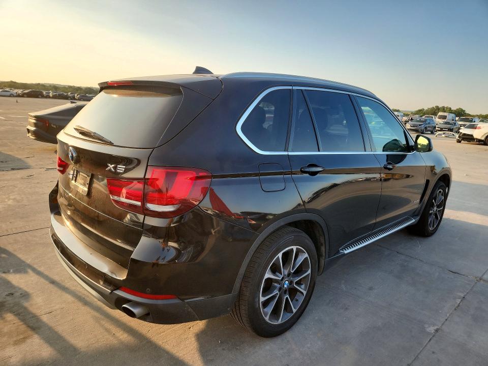 63501606 :رقم المزاد ، 5UXKR0C53F0K71566 vin ، 2015 Bmw X5 مزاد بيع