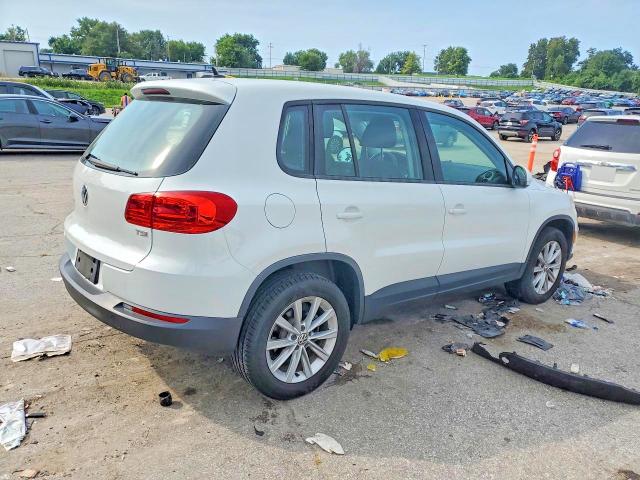 Продаж на аукціоні авто 2017 Volkswagen Tiguan, vin: WVGAV7AXXHK052337, номер лоту: 63260606