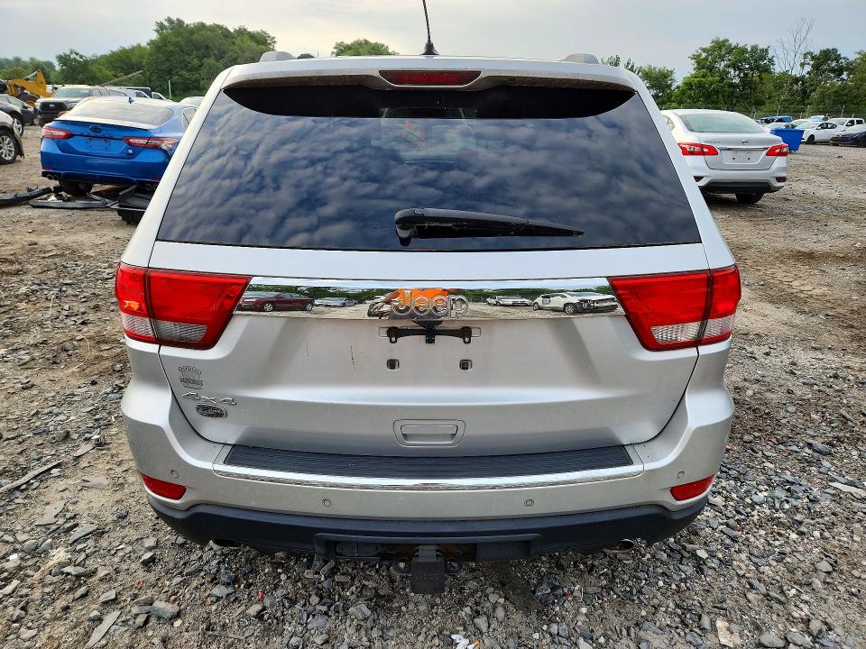 64158146 :رقم المزاد ، 1J4RR6GT4BC607675 vin ، 2011 Jeep Grand Cherokee مزاد بيع