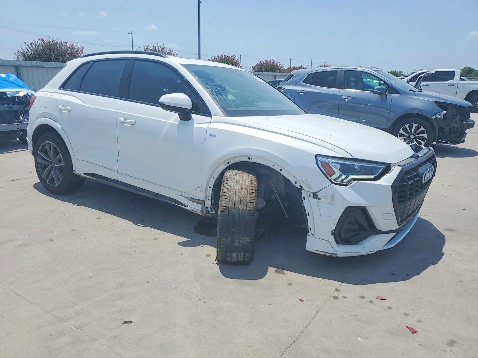 Продаж на аукціоні авто 2025 Audi Q3, vin: WA1DECF30S1060485, номер лоту: 63715356