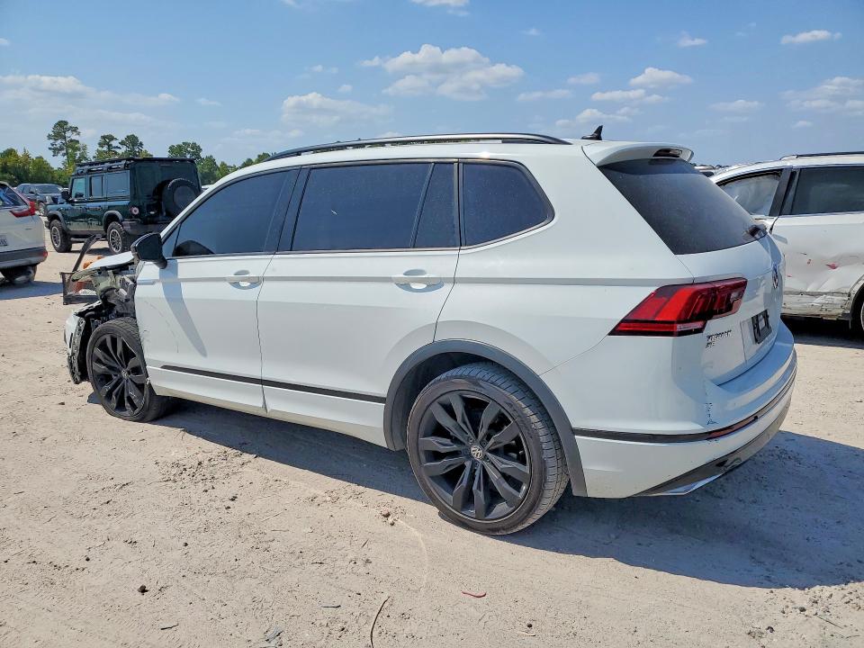 Продажа на аукционе авто 2021 Volkswagen Tiguan, vin: 3VV3B7AX6MM068495, номер лота: 65496736