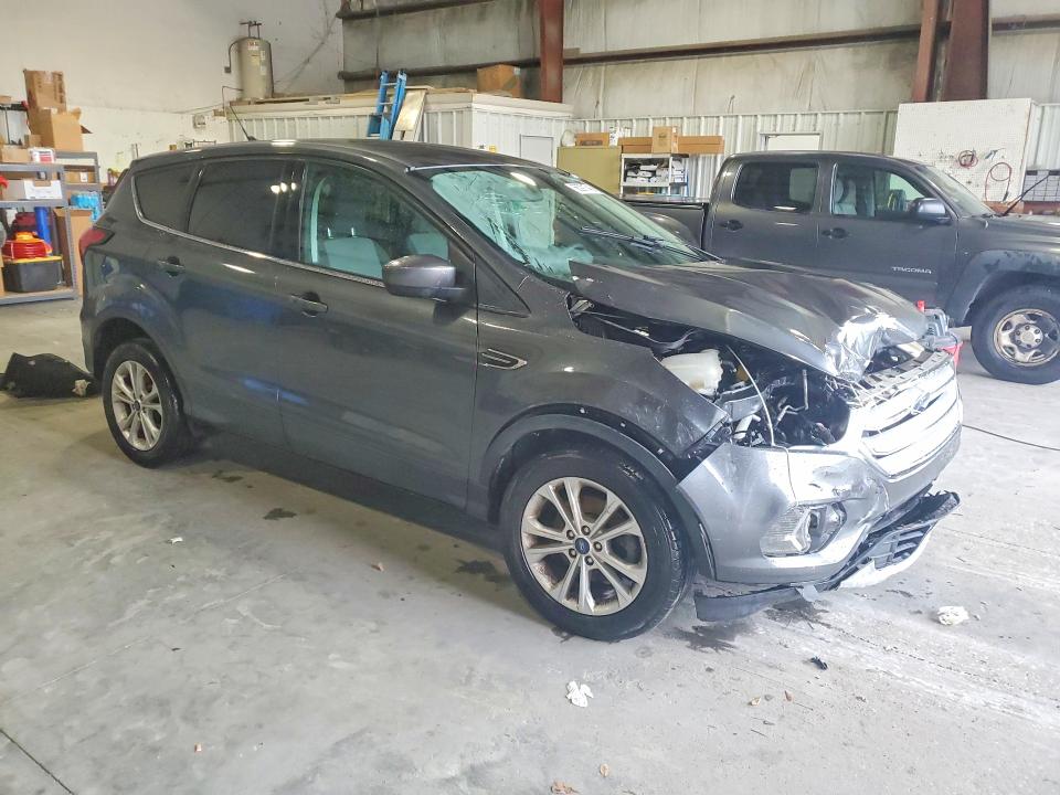 Продаж на аукціоні авто 2019 Ford Escape, vin: 1FMCU0GD4KUB19882, номер лоту: 66291746