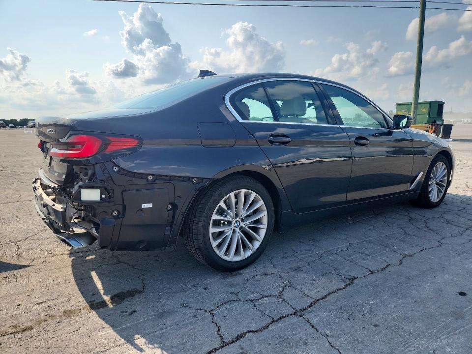 64503516 :رقم المزاد ، WBA13BJ02MWW95684 vin ، 2021 Bmw 530 مزاد بيع