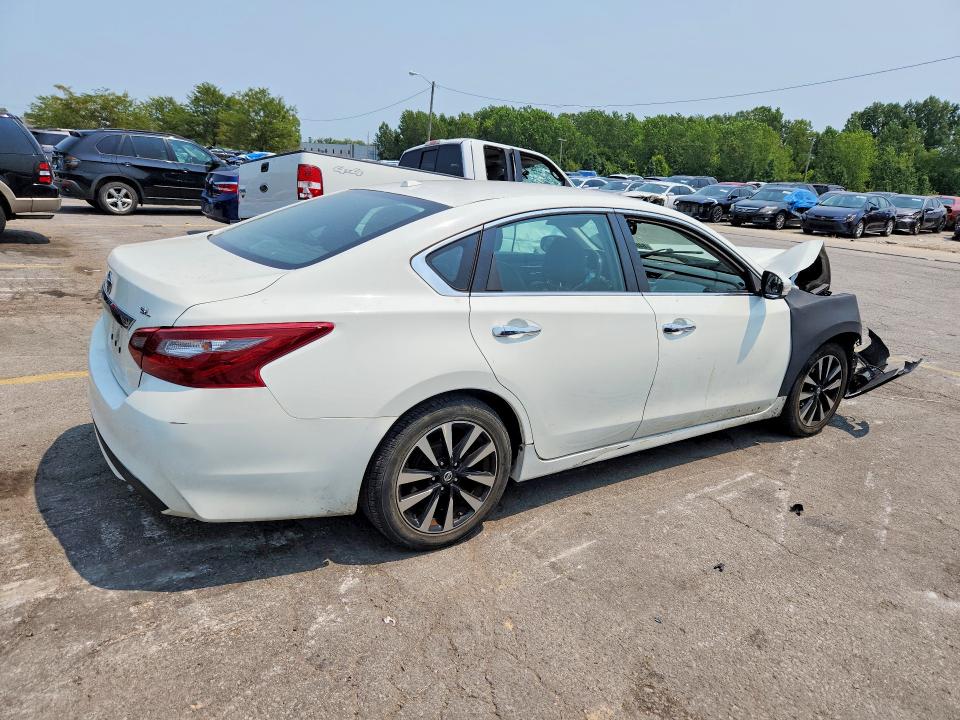 Aukcja sprzedaży 2018 Nissan Altima, vin: 1N4AL3APXJC165228, numer aukcji: 64633956