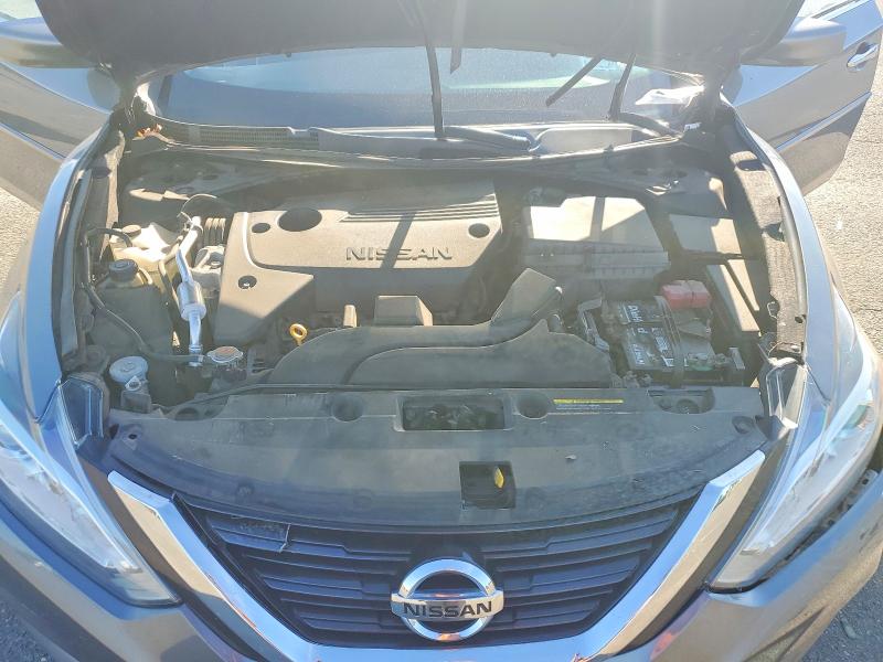 66235236 :رقم المزاد ، 1N4AL3AP6JC159992 vin ، 2018 Nissan Altima مزاد بيع