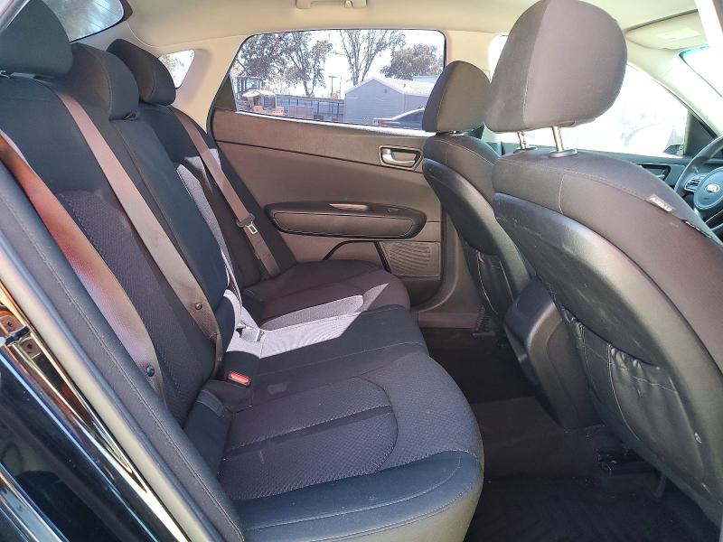 65604536 :رقم المزاد ، 5XXGT4L30JG260384 vin ، 2018 Kia Optima مزاد بيع