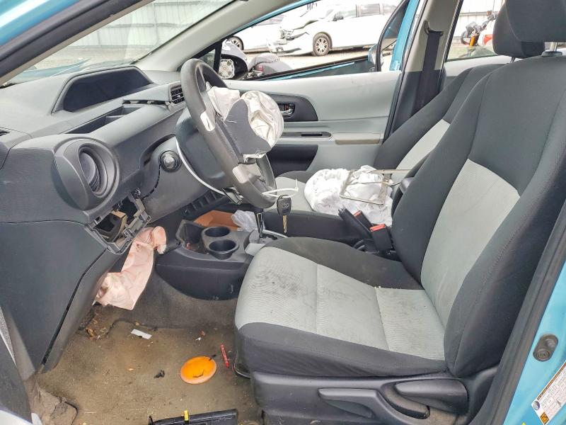 Продажа на аукционе авто 2014 Toyota Prius C, vin: JTDKDTB34E1077767, номер лота: 67001836