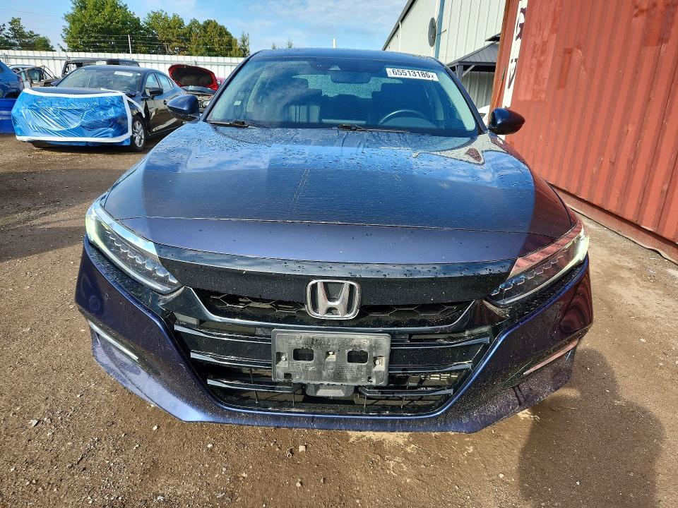 65513186 :رقم المزاد ، 1HGCV3F9XJA800355 vin ، 2018 Honda Accord مزاد بيع
