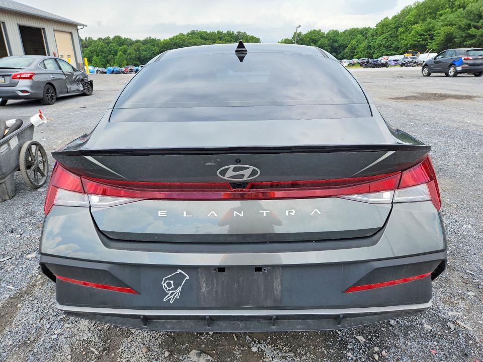 63828066 :رقم المزاد ، KMHLM4DGXSU953869 vin ، 2025 Hyundai Elantra مزاد بيع