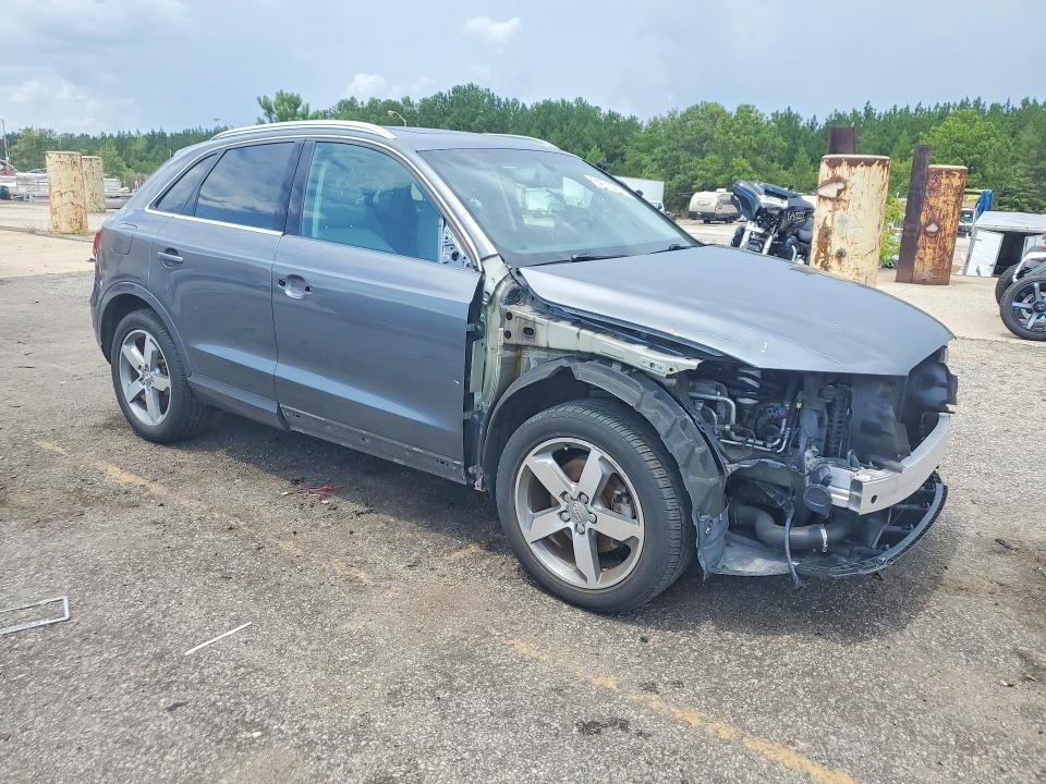 2015 Audi Q3 მანქანა იყიდება აუქციონზე, vin: WA1EFCFS1FR008301, აუქციონის ნომერი: 64973226