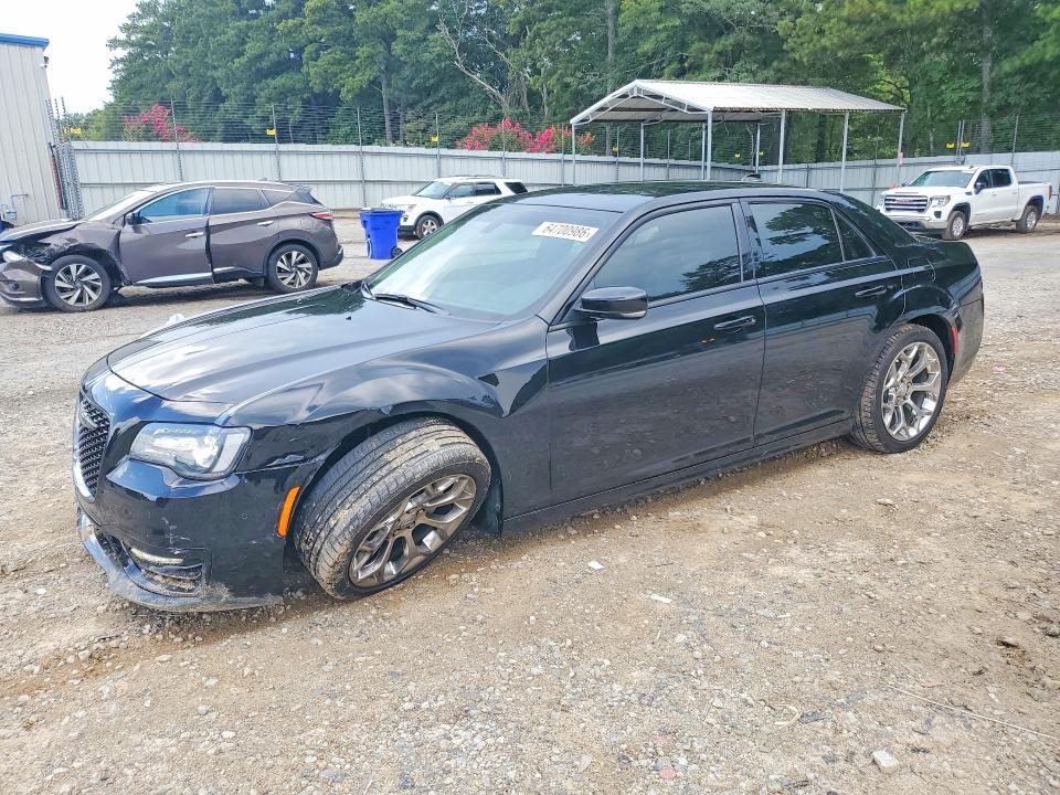 64700986 :رقم المزاد ، 2C3CCADG0PH628281 vin ، 2023 Chrysler 300 مزاد بيع