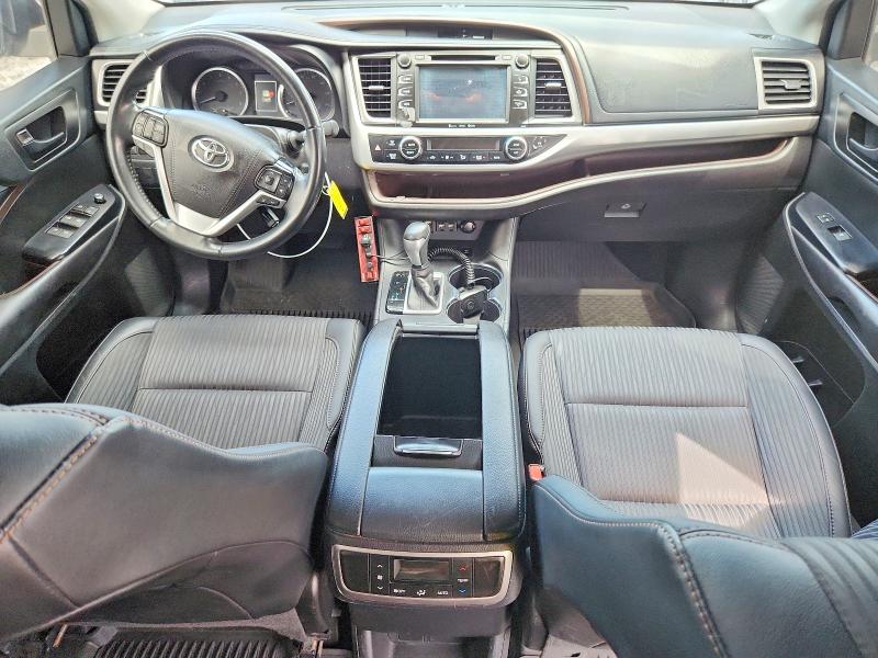 63443916 :رقم المزاد ، 5TDBZRFH6KS970922 vin ، 2019 Toyota Highlander مزاد بيع