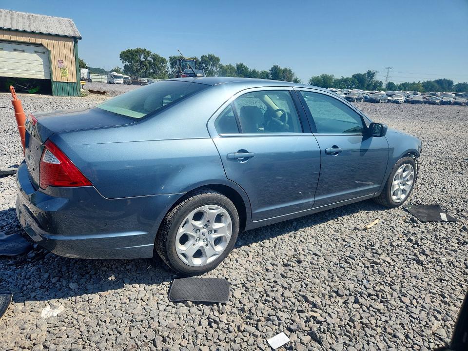 67021876 :رقم المزاد ، 3FAHP0HA6BR290359 vin ، 2011 Ford Fusion مزاد بيع