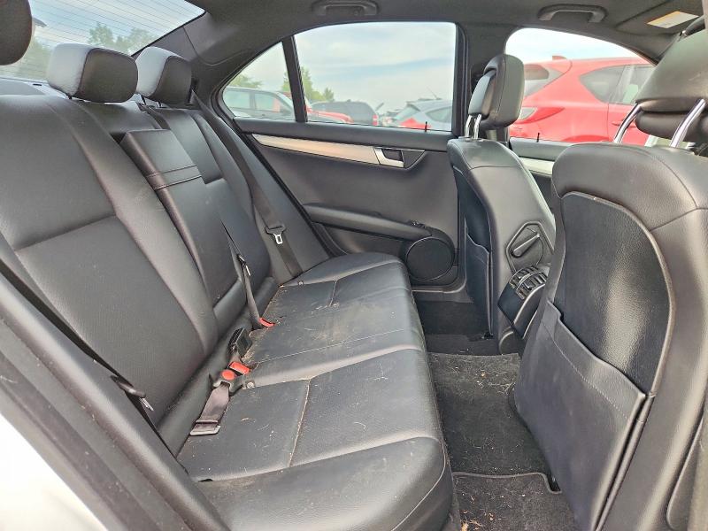 64933826 :رقم المزاد ، WDDGF8AB5ER304882 vin ، 2014 Mercedes-benz C مزاد بيع