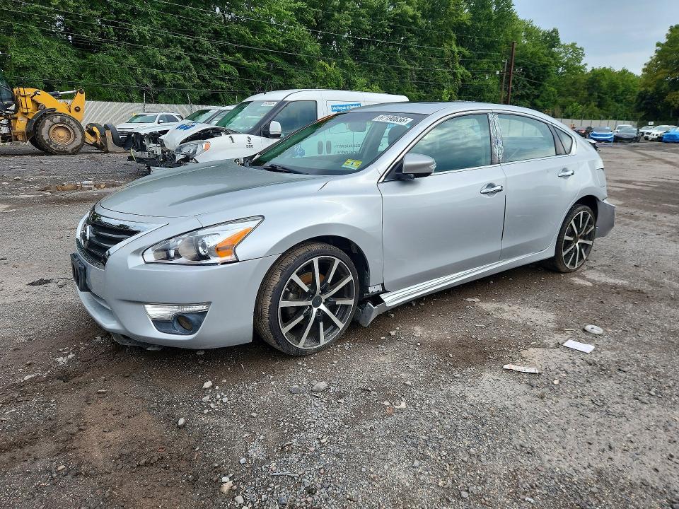 67190656 :رقم المزاد ، 1N4AL3AP2FC161844 vin ، 2015 Nissan Altima مزاد بيع