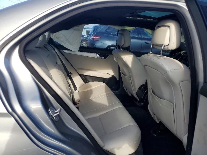 64023986 :رقم المزاد ، WDDGF4HB6EA948954 vin ، 2014 Mercedes-benz C مزاد بيع