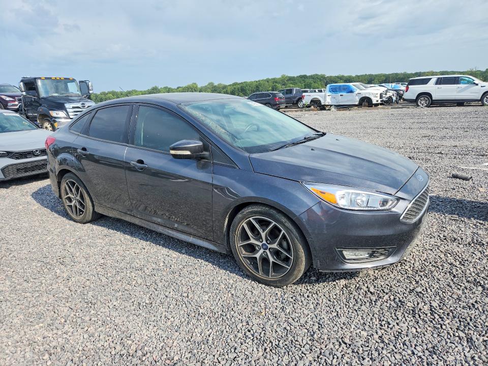 Продажа на аукционе авто 2016 Ford Focus, vin: 1FADP3F25GL379549, номер лота: 64331796