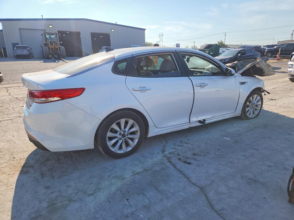 65960386 :رقم المزاد ، 5XXGU4L32GG029282 vin ، 2016 Kia Optima مزاد بيع