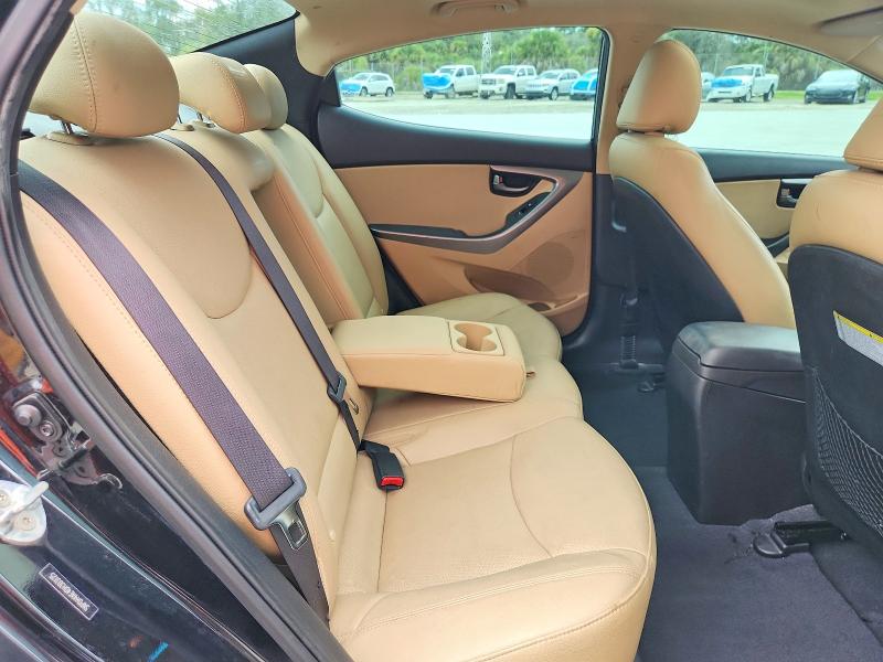 2013 Hyundai Elantra მანქანა იყიდება აუქციონზე, vin: 5NPDH4AE4DH303125, აუქციონის ნომერი: 64444626