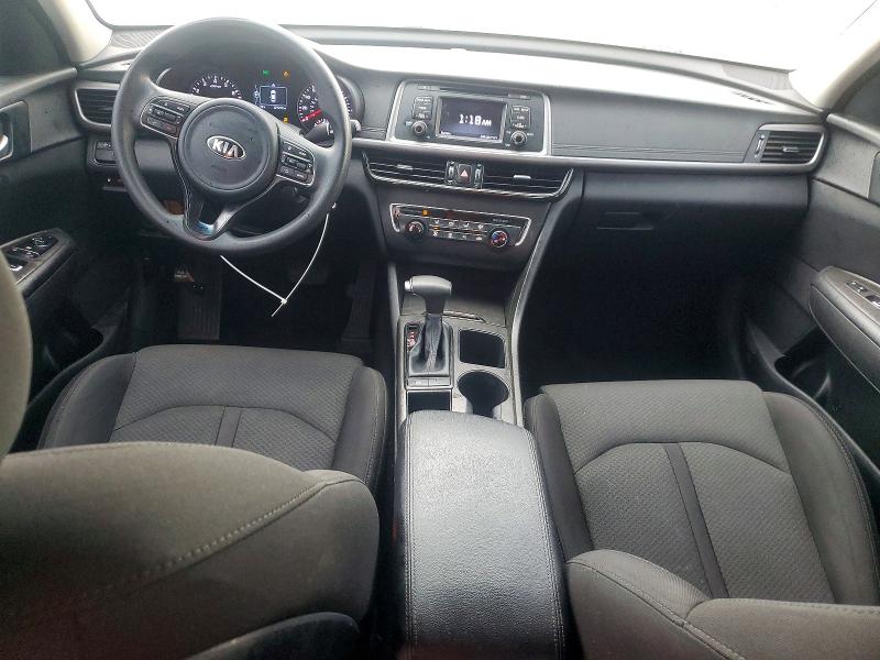 2017 Kia Optima მანქანა იყიდება აუქციონზე, vin: 5XXGT4L37HG127437, აუქციონის ნომერი: 64212416