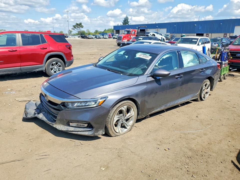 Продаж на аукціоні авто 2018 Honda Accord, vin: 1HGCV1F4XJA074781, номер лоту: 66766986