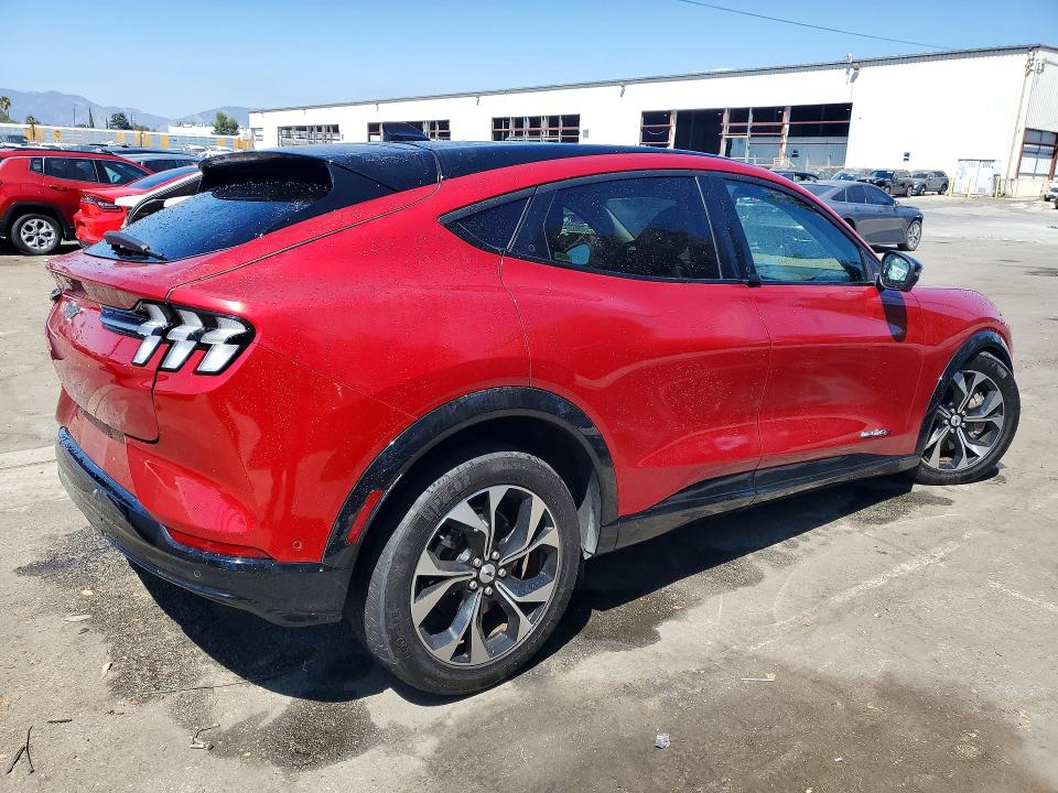 2023 Ford Mustang Mach-e მანქანა იყიდება აუქციონზე, vin: 3FMTK3SU4PMB07015, აუქციონის ნომერი: 65217396