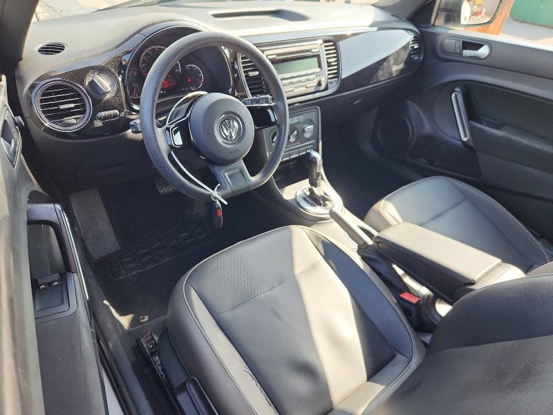 2015 Volkswagen Beetle მანქანა იყიდება აუქციონზე, vin: 3VWF17AT0FM643010, აუქციონის ნომერი: 65114126