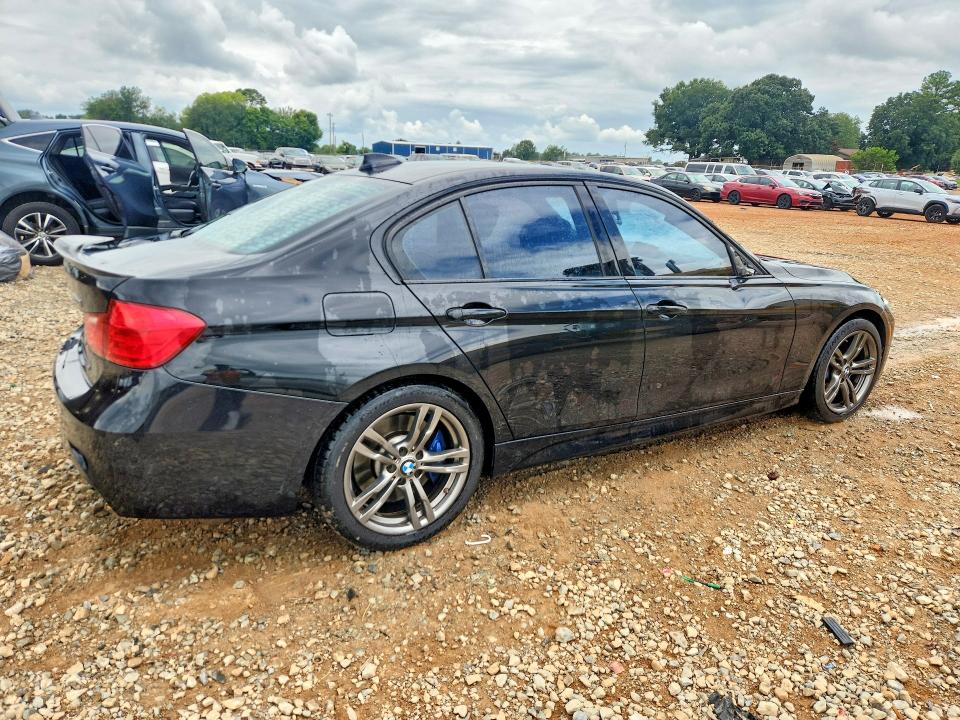 63315586 :رقم المزاد ، WBA3A5C53FP605495 vin ، 2015 Bmw 328 مزاد بيع