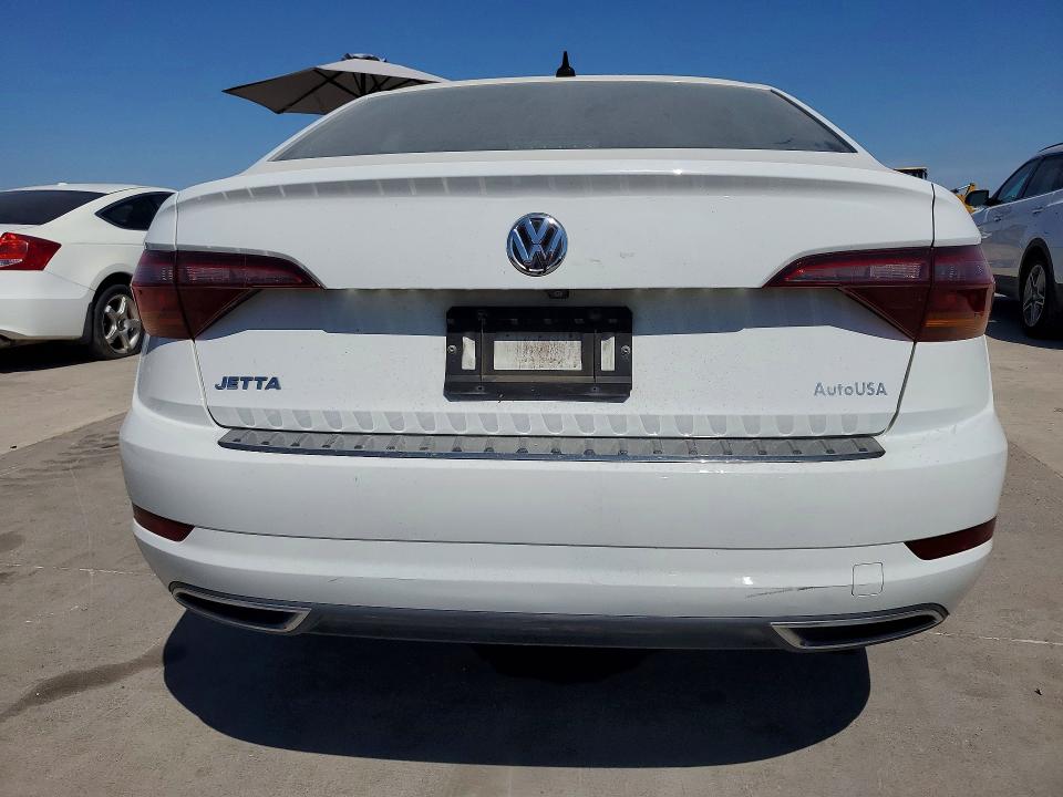Auction sale of the 2019 Volkswagen Jetta, vin: 3VWGB7BUXKM256189, lot number: 65159856