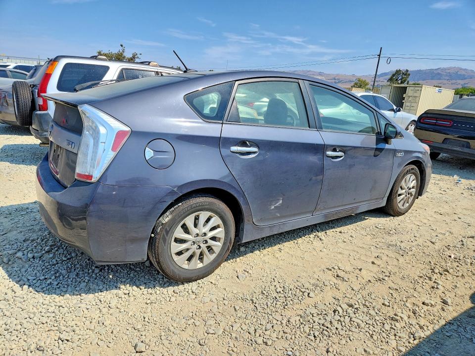 Продажа на аукционе авто 2014 Toyota Prius Plug-in Hybrid, vin: JTDKN3DP6E3059353, номер лота: 64854486