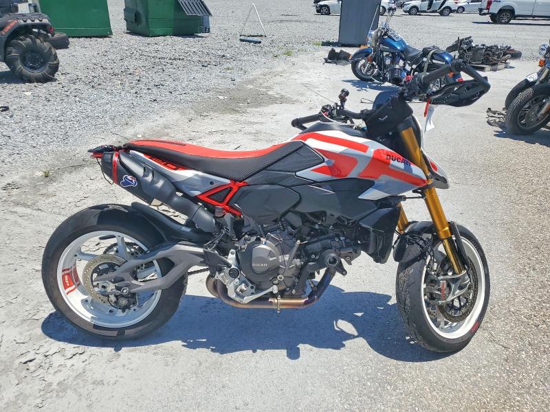 Продаж на аукціоні авто 2026 Ducati Hypermotard, vin: ZDMBAU8T3TB001362, номер лоту: 64714066
