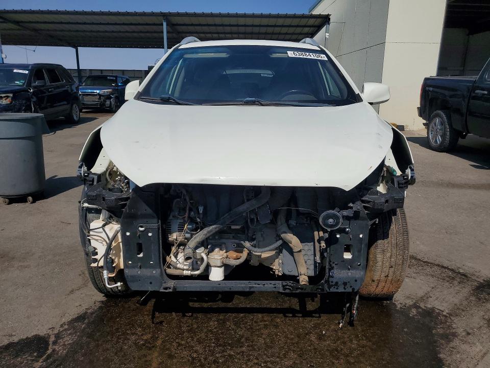2010 Hyundai Tucson მანქანა იყიდება აუქციონზე, vin: KM8JU3AC9AU096395, აუქციონის ნომერი: 63884106
