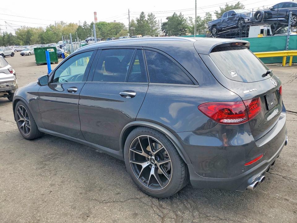 63743176 :رقم المزاد ، W1N0G6EB0NG039476 vin ، 2022 Mercedes-benz Glc مزاد بيع