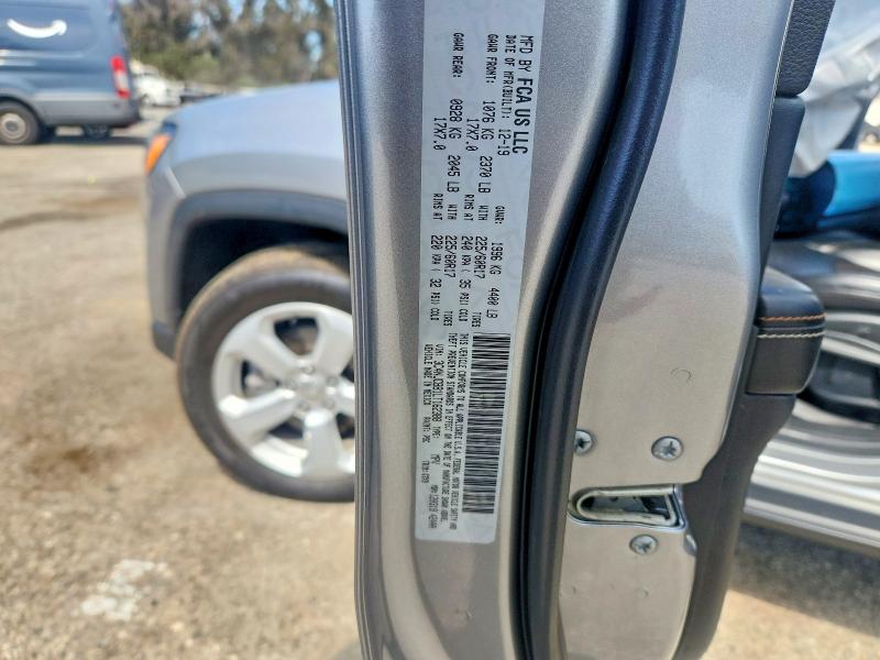 65952816 :رقم المزاد ، 3C4NJCBB1LT162388 vin ، 2020 Jeep Compass مزاد بيع