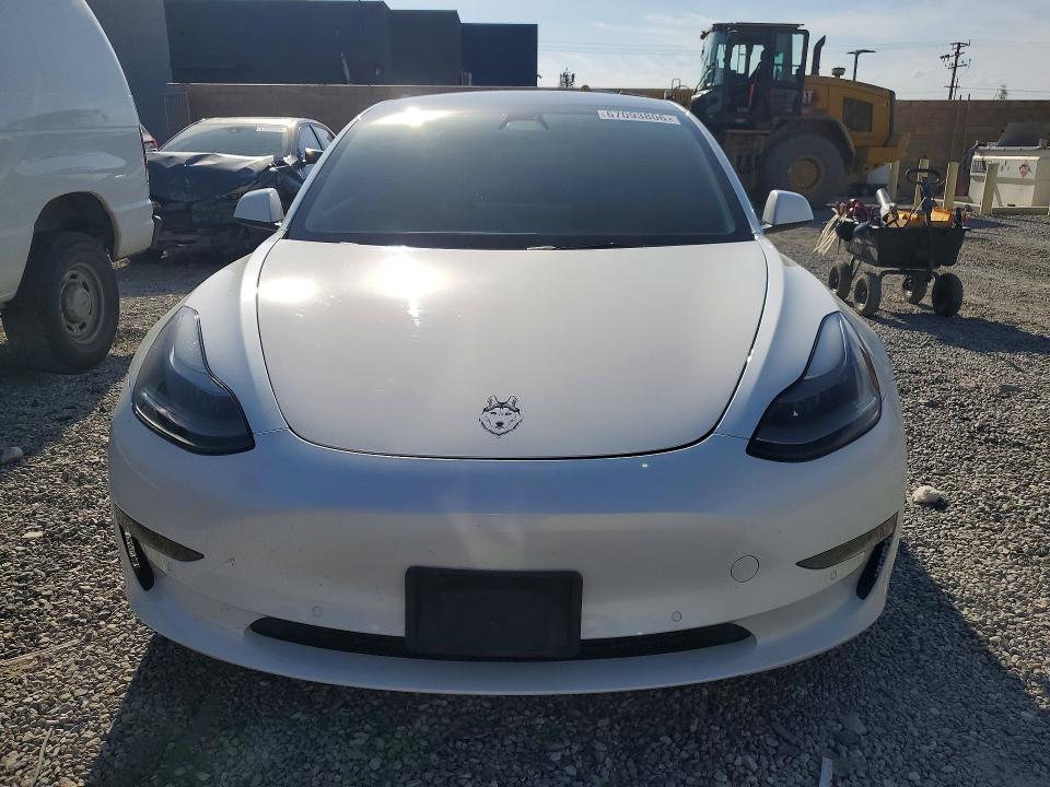 67093806 :رقم المزاد ، 5YJ3E1EA4NF154595 vin ، 2022 Tesla Mdl S Std مزاد بيع