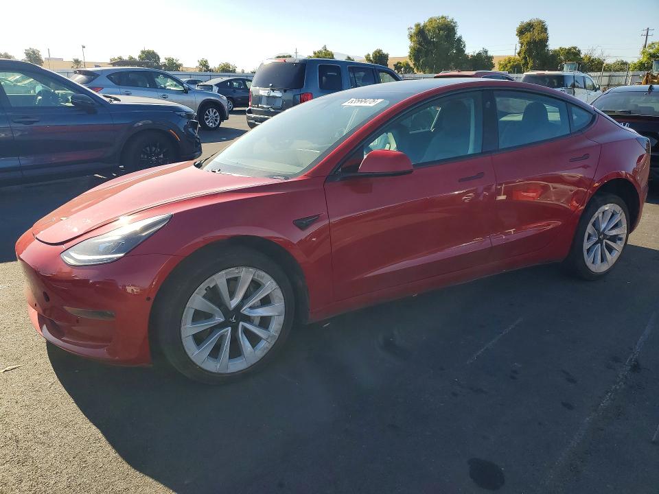 63561476 :رقم المزاد ، 5YJ3E1EA3MF079306 vin ، 2021 Tesla Model 3 مزاد بيع