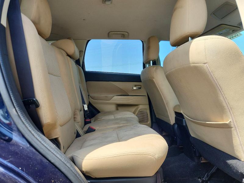 Продаж на аукціоні авто 2016 Mitsubishi Outlander, vin: JA4AZ3A33GZ065297, номер лоту: 65032276