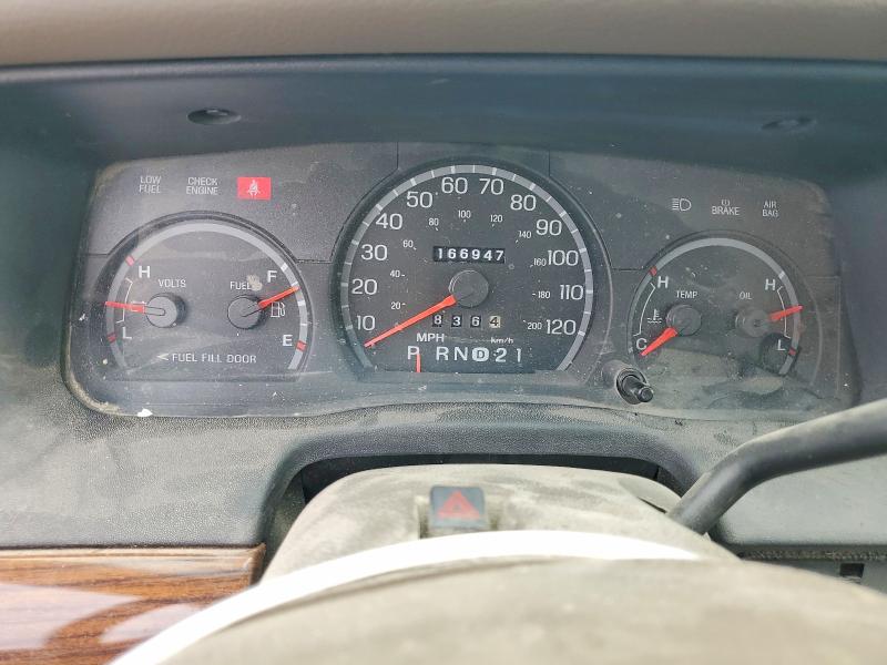 65216366 :رقم المزاد ، 2FAFP74W43X130761 vin ، 2003 Ford Crown Victoria مزاد بيع