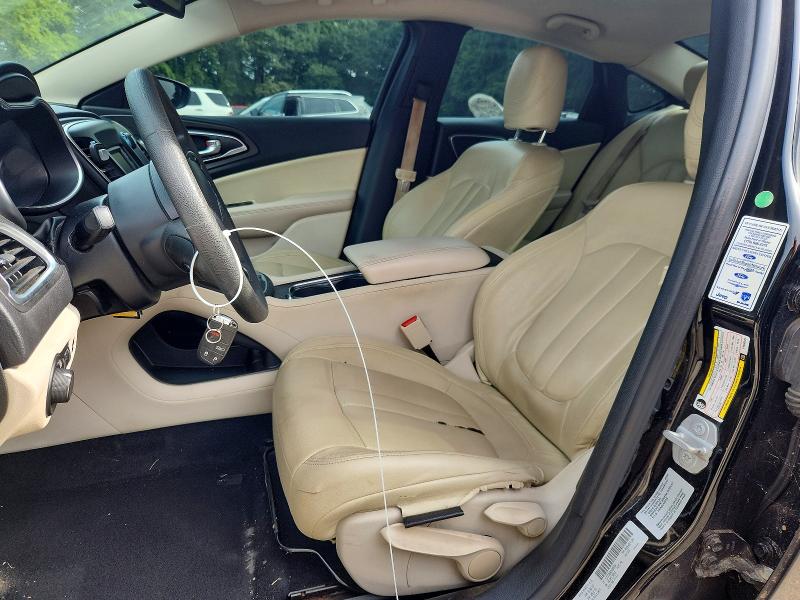 Продаж на аукціоні авто 2015 Chrysler 200, vin: 1C3CCCAB8FN690330, номер лоту: 65933676